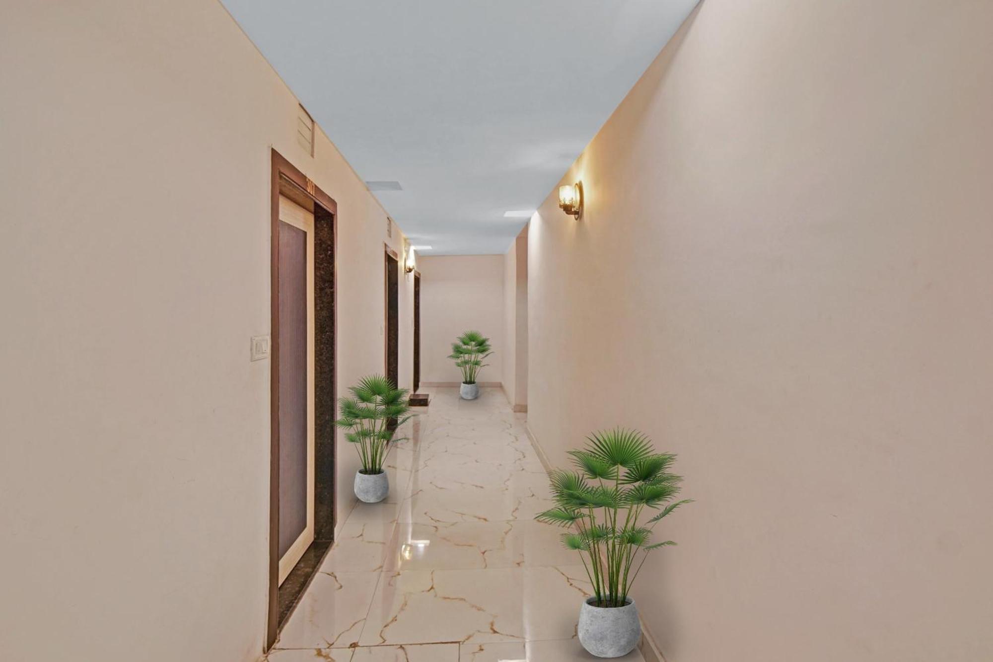 Hotel O Sandeep Rāipur Exterior foto