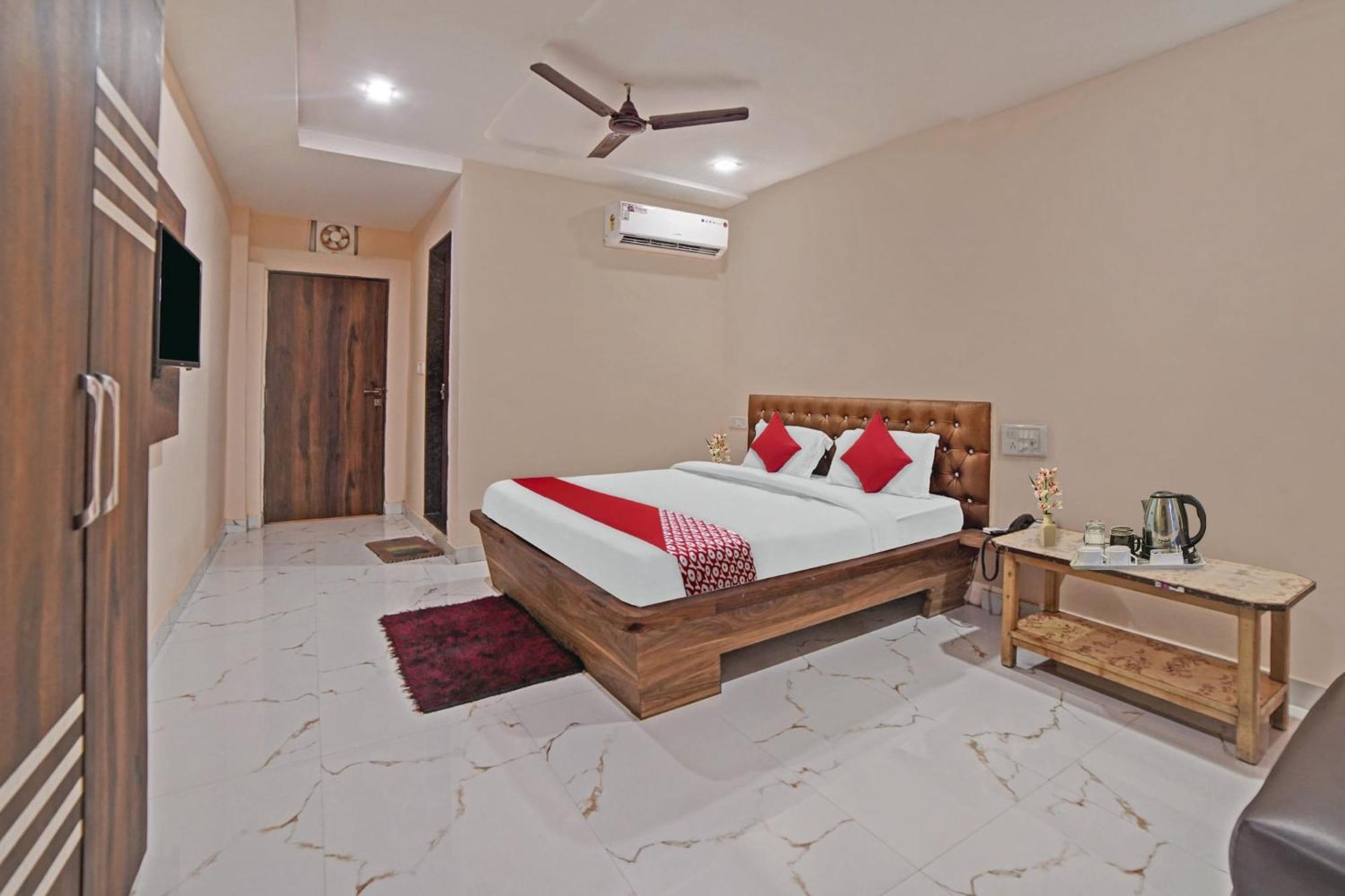 Hotel O Sandeep Rāipur Exterior foto