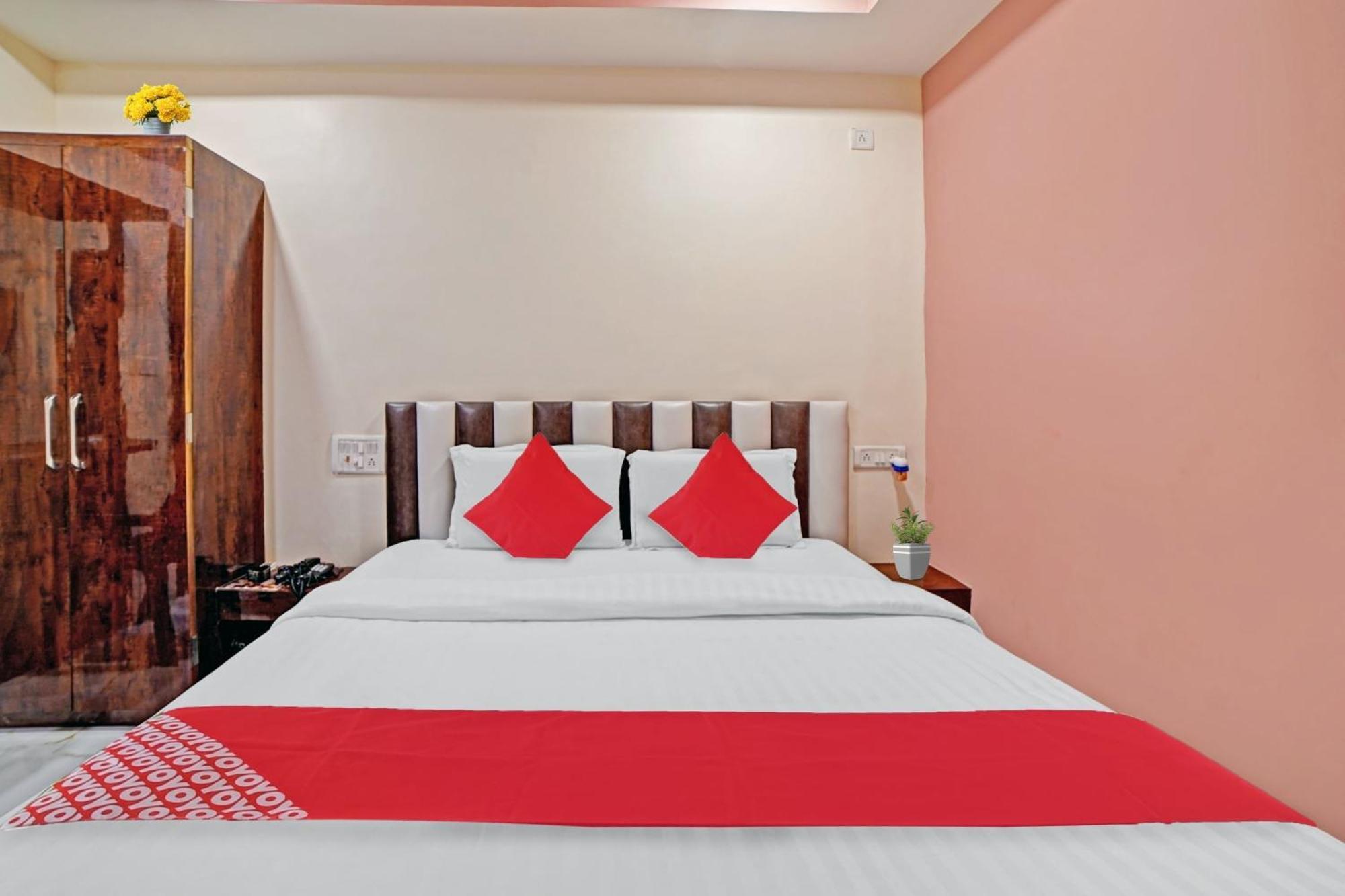 Hotel O Sandeep Rāipur Exterior foto
