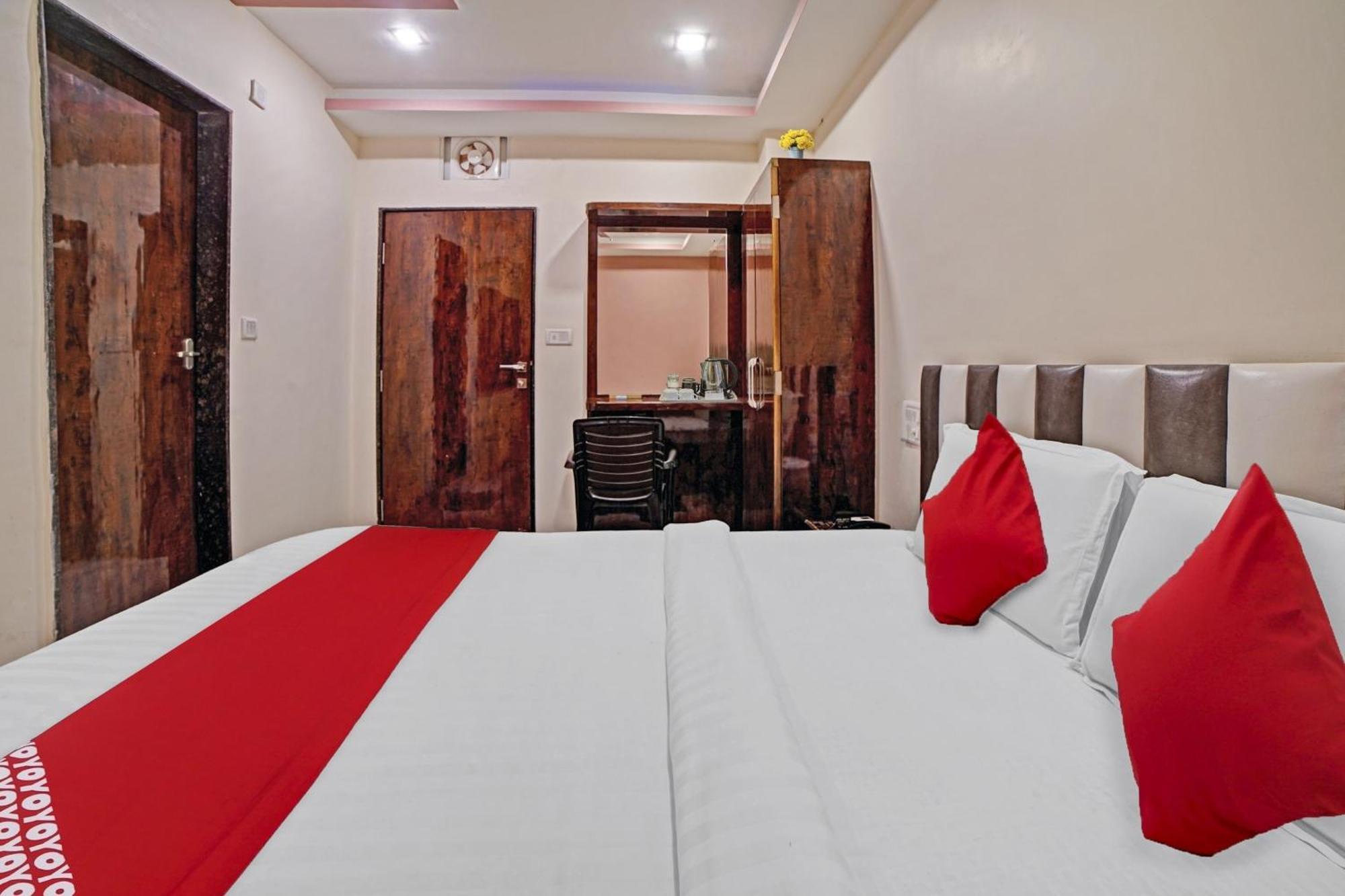 Hotel O Sandeep Rāipur Exterior foto